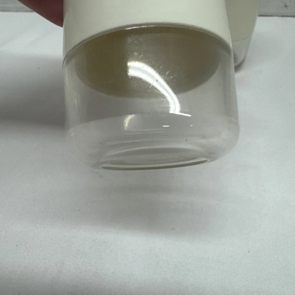Tupperware Salt and Pepper Shakers Set Clear Ivory And Beige 2314A